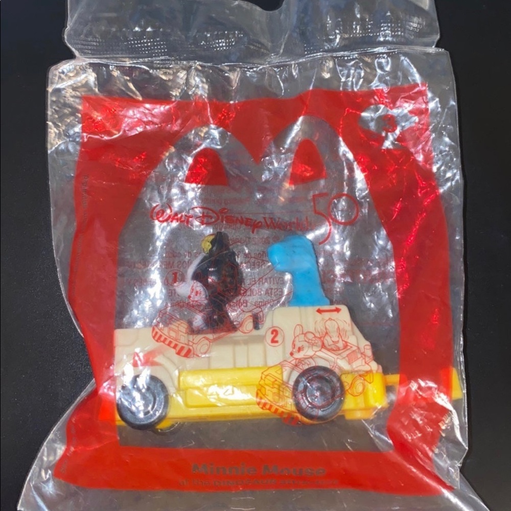 Minnie Mouse Walt Disney World x McDonalds Toy #3 50th anniversary Sealed brand